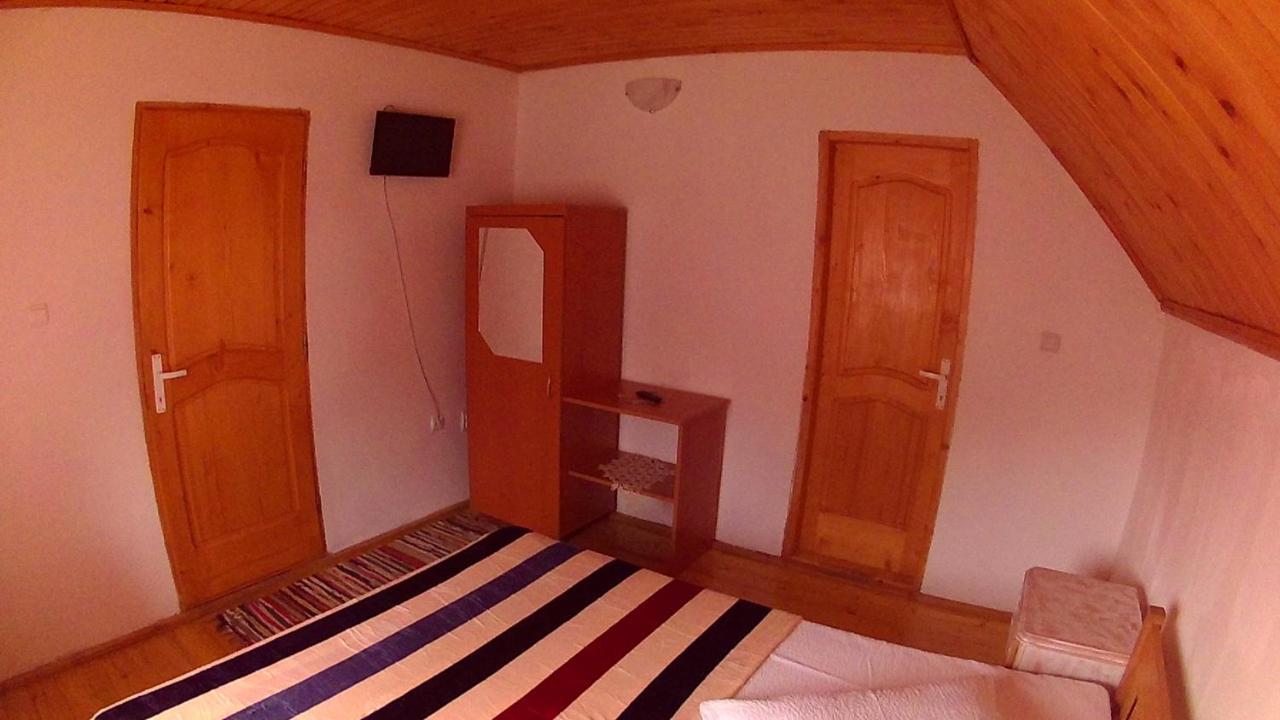 Вилла Cabana Aurora Арьешени Экстерьер фото